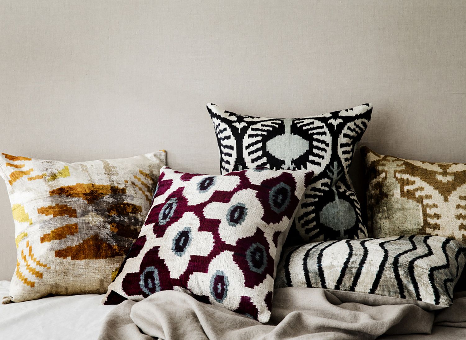 Buy High-Quality Loungewear, Cushions And Pillows Online