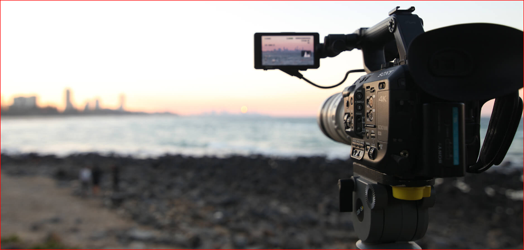 Online life and social media video Gold Coast