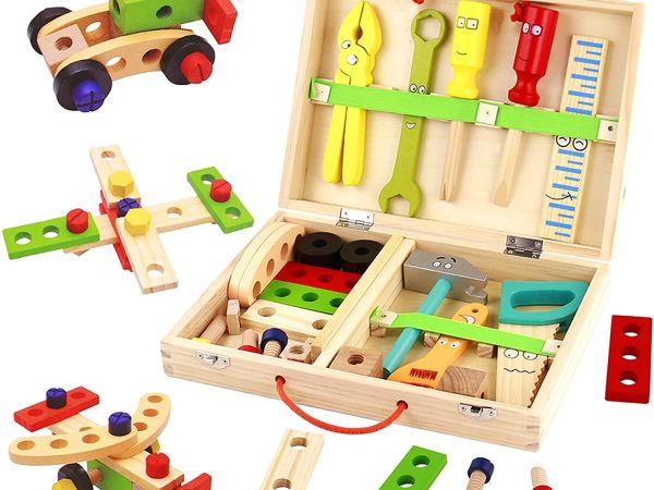 5 Amazing Benefits of Providing Wooden Toys to Your Kids