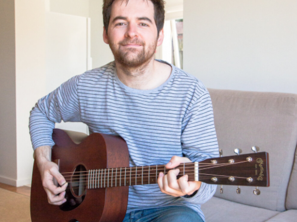 Factors to Consider While Choosing the Right Guitar Teacher In Auckland